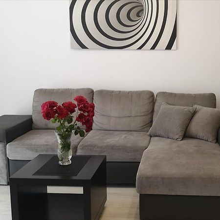 Apartament Na Malczewskiego Międzyrzecz Buitenkant foto
